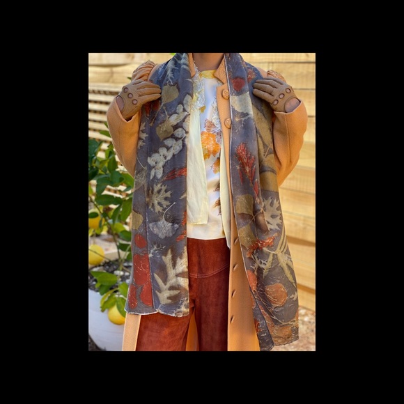 Meet Your Posher- Stella Ranae - Picture 2 of 3